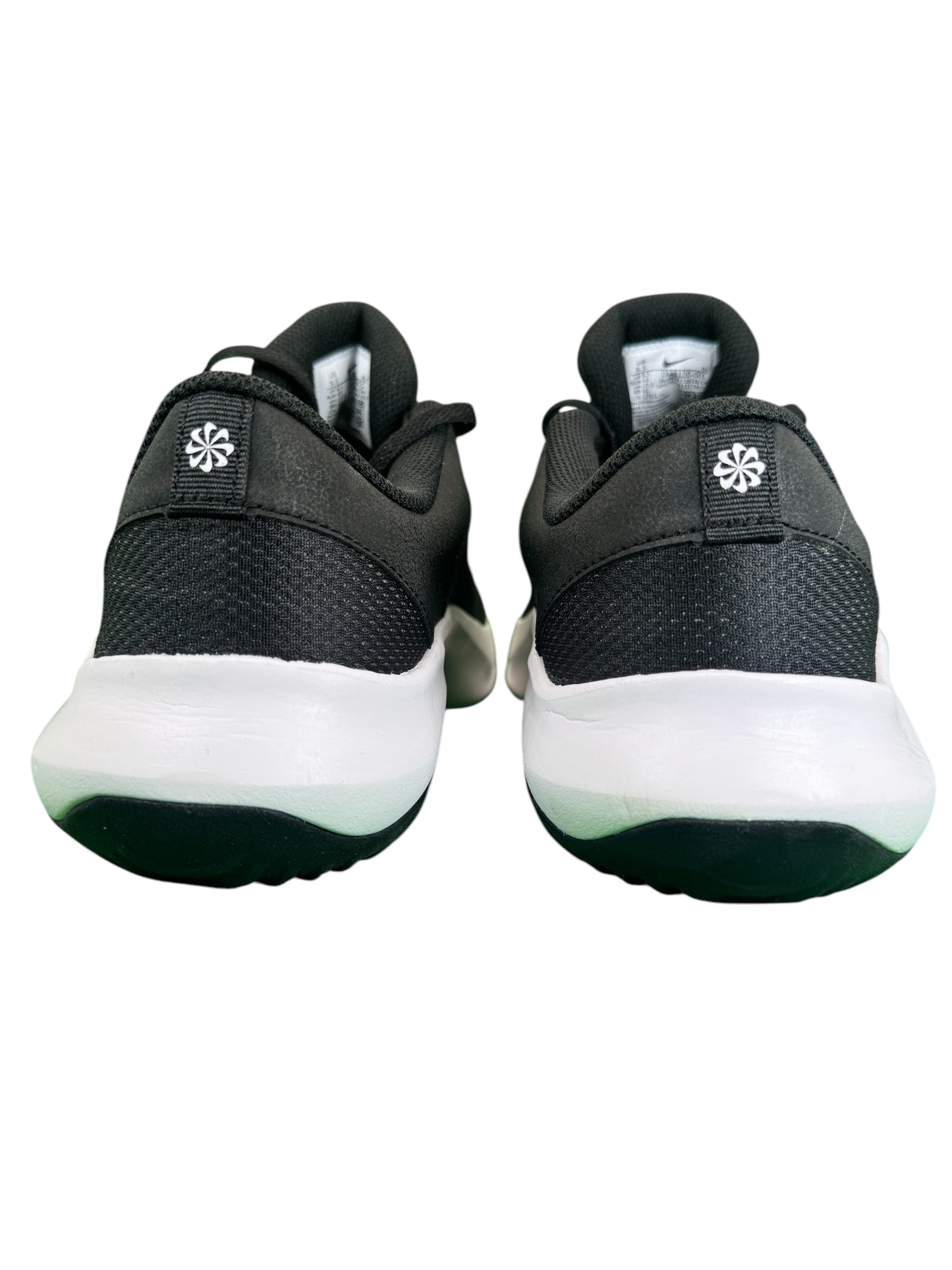 Nike Legend Essential 3 NN - Running & Training Shoes