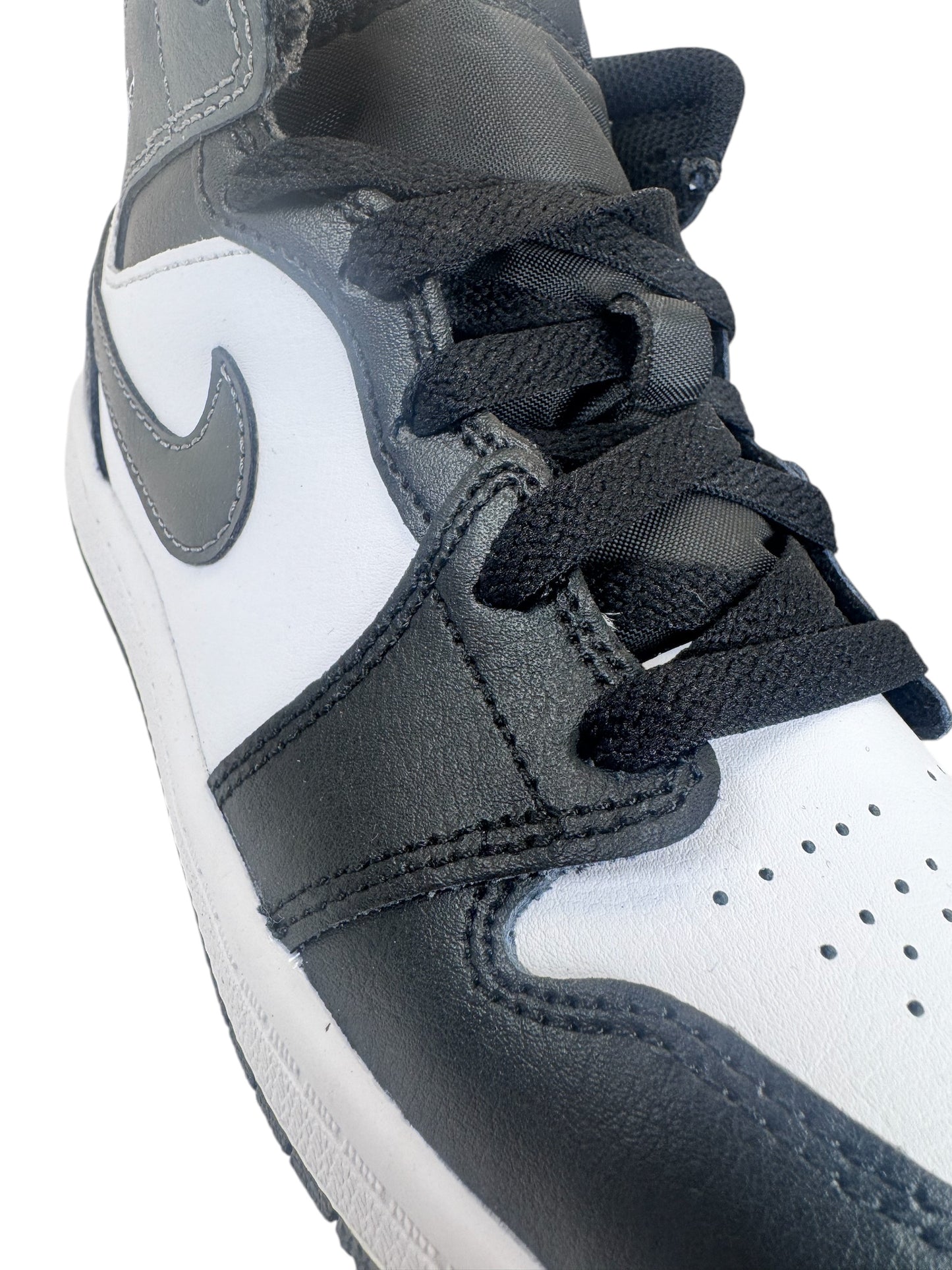 Jordan 1 Mid