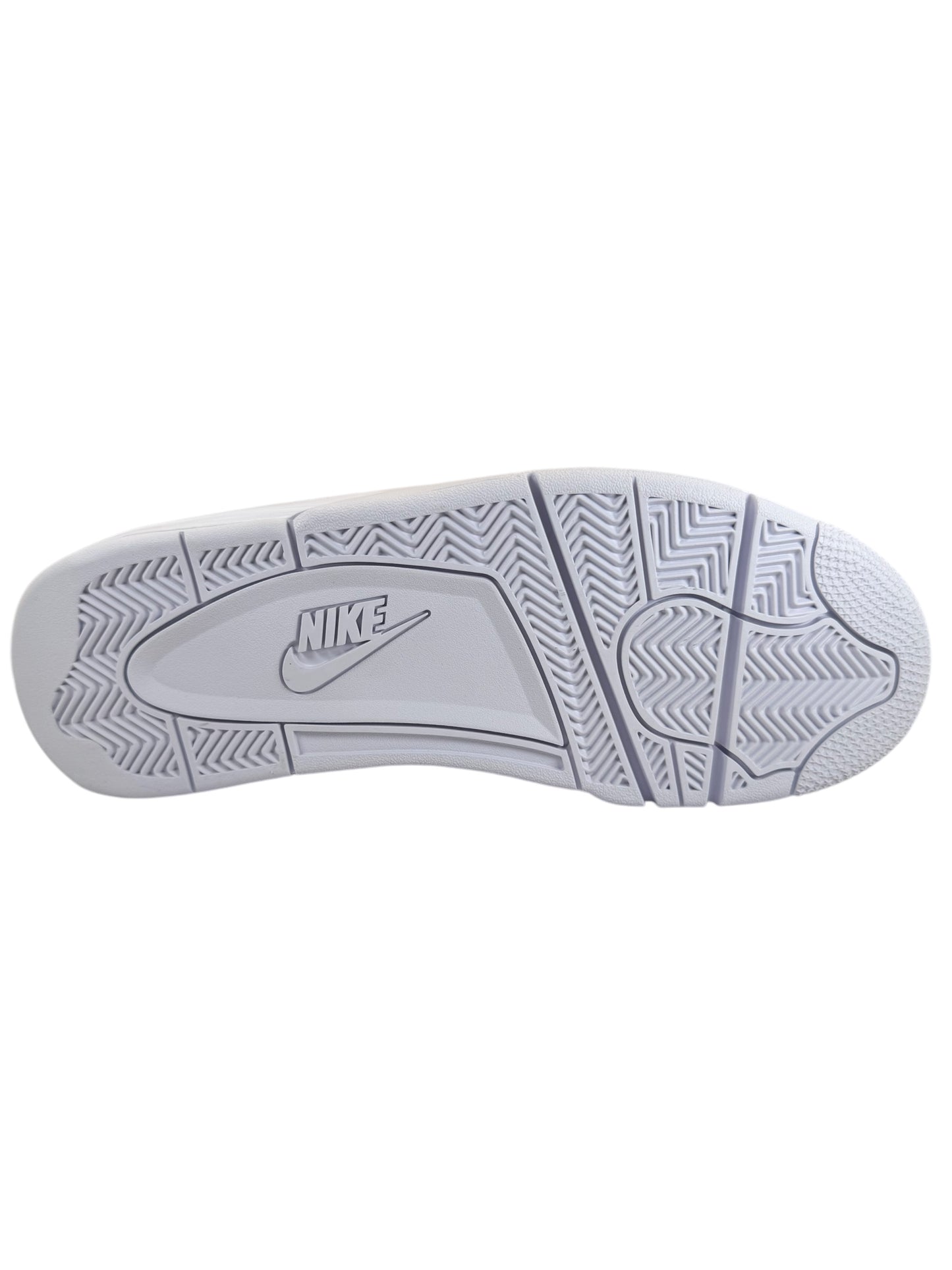 El Nike Flight Legacy ‘Triple White’