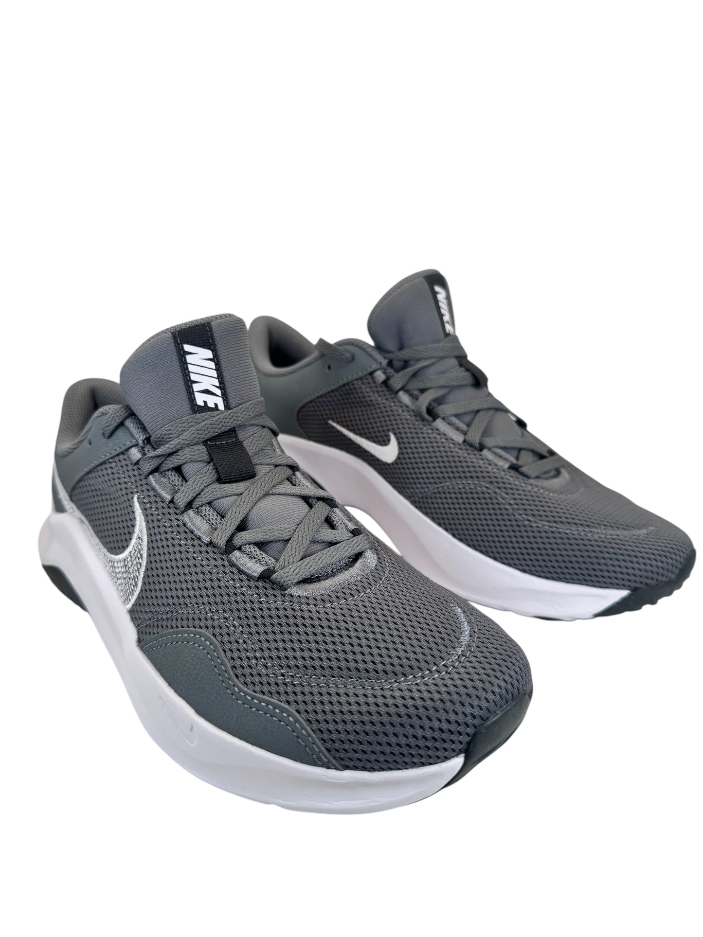 El Nike Legend Essential 3 Next Nature