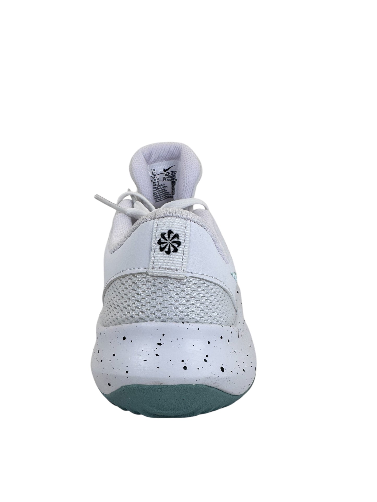 Nike Legend Essential 3